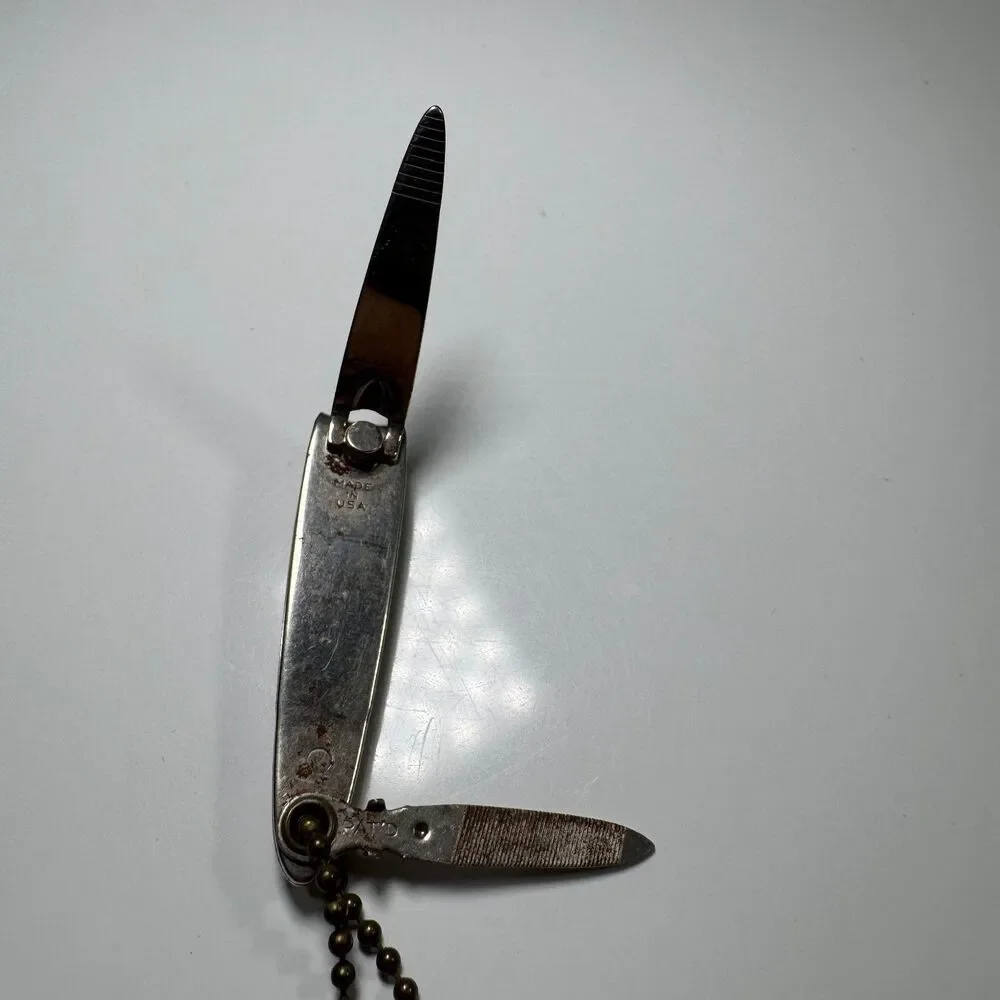 Vintage Trim Nail Clippers Fingernail Clipper With Ball Chain File Bassett USA